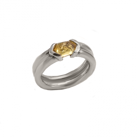 Hjowelry ring gul sten